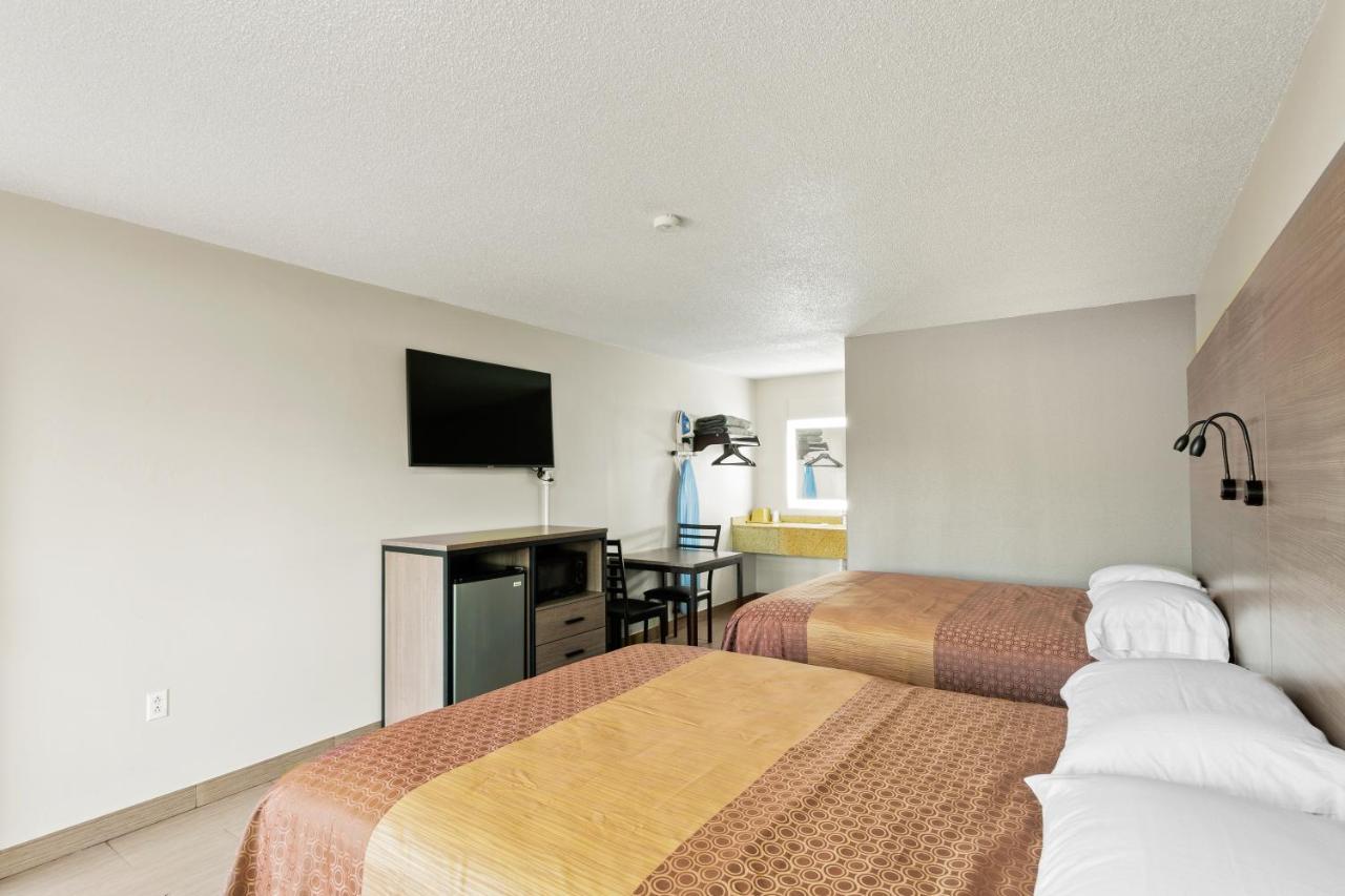 Siesta Inn Mcallen Exterior photo